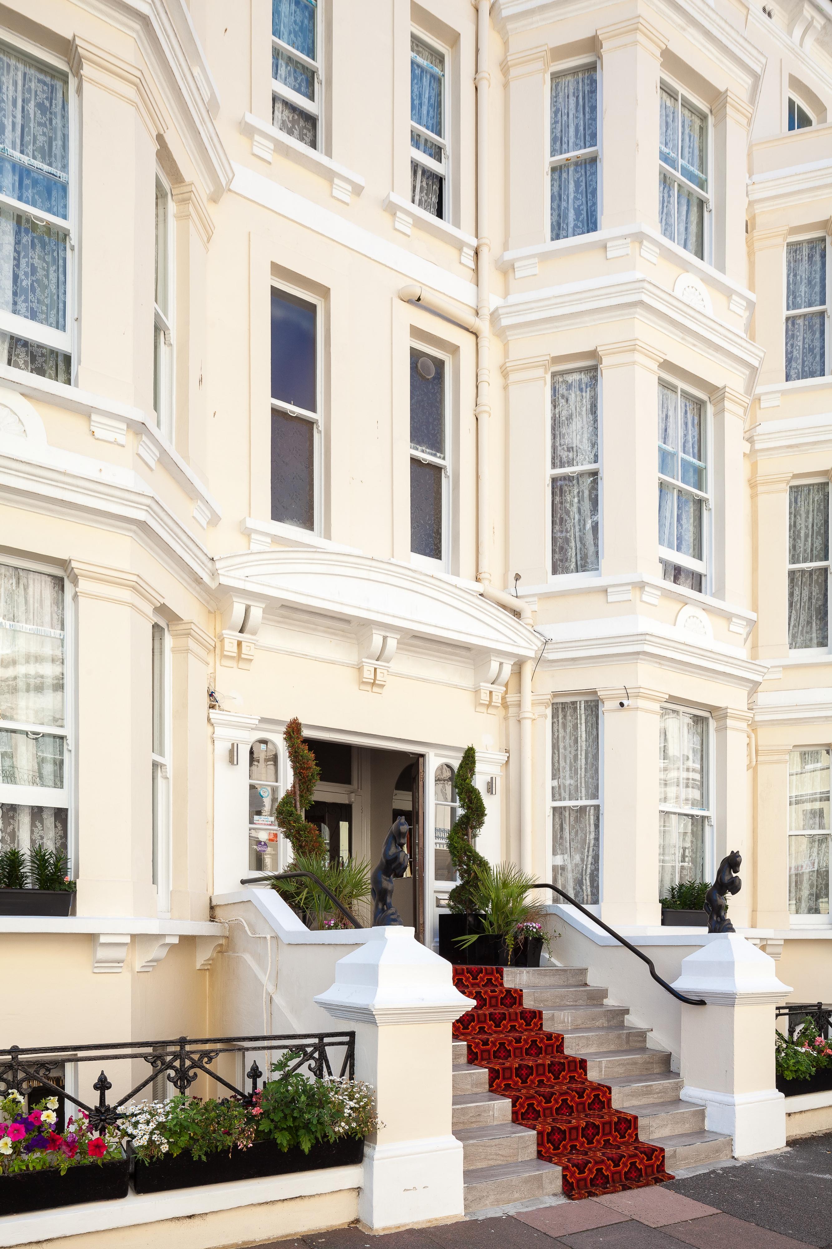 Pearl&pebbles Hotel AEGON International